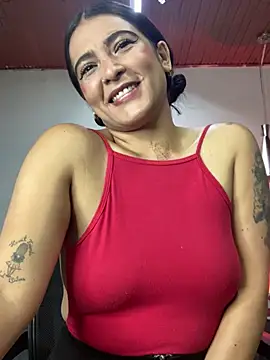Snapshot of Cleopatracute_ chatting on February 2025 01:53:02 PM Cleopatracute online show from February 2025 01:53:02 PM