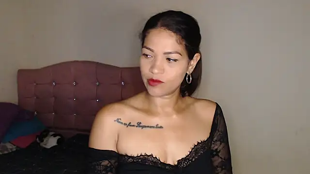 makennaa  online show from November 2025 09:22:01 AM