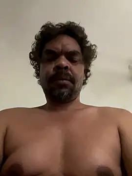 Wazz Handsome online show from November 2025 04:23:02 AM