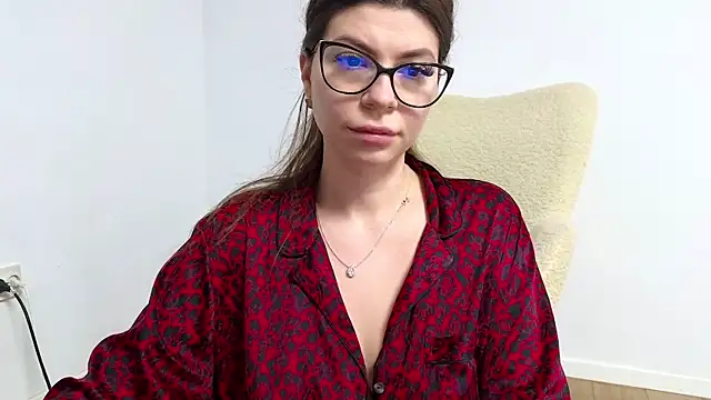 Jullyenn3 online show from January 2025 03:54:01 PM