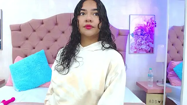 VictoriaBlakee online show from March 2025 11:58:02 AM