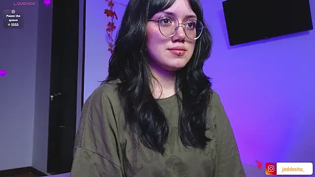 suzumi   online show from February 2025 09:43:01 AM