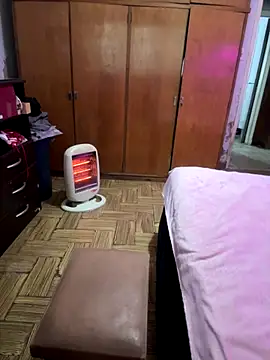 Mizztikaa online show from October 2025 05:10:02 PM