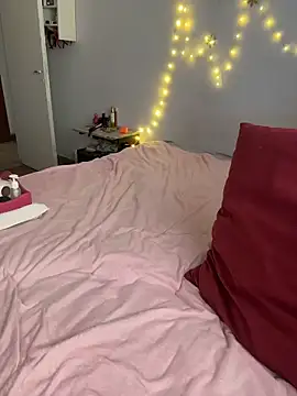 Mizztikaa online show from March 2026 06:25:01 PM