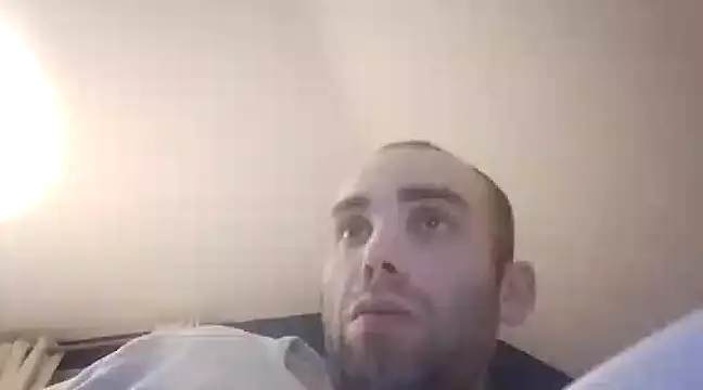 Snapshot of DrbigdickUK chatting on December 2024 01:31:02 AM DrbigdickUK online show from December 2024 01:31:02 AM