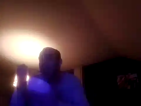 Snapshot of DrbigdickUK chatting on January 2025 11:32:01 PM DrbigdickUK online show from January 2025 11:32:01 PM