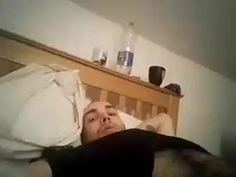 Snapshot of DrbigdickUK chatting on February 2025 09:38:01 PM DrbigdickUK online show from February 2025 09:38:01 PM