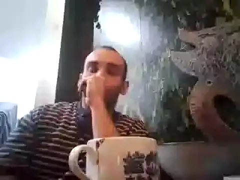 Snapshot of DrbigdickUK chatting on October 2025 06:41:02 PM DrbigdickUK online show from October 2025 06:41:02 PM