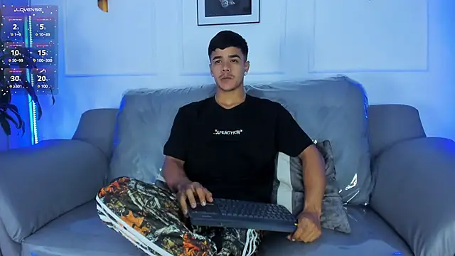 Rob saenz  online show from January 2026 01:16:02 PM