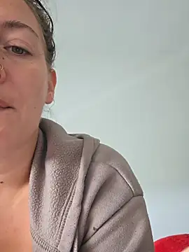 Sapphir3xoxo online show from September 2025 03:47:02 PM