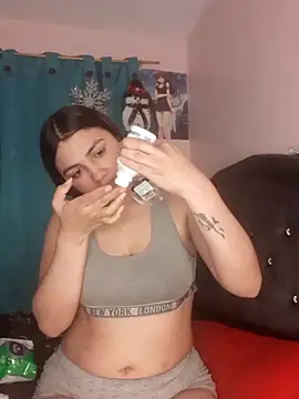 Snapshot of Nahiara_velez chatting on December 2024 12:52:02 AM Nahiara velez online show from December 2024 12:52:02 AM