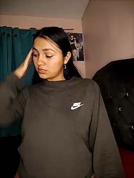 Snapshot of Nahiara_velez chatting on February 2025 05:31:02 AM Nahiara velez online show from February 2025 05:31:02 AM