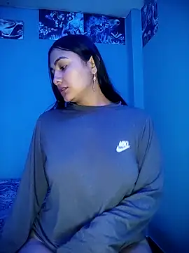 Nahiara velez online show from November 2025 10:46:01 PM