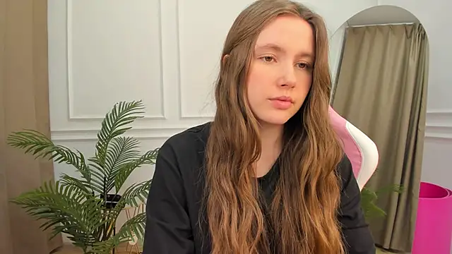 MaryannSoftt online show from March 2025 06:21:02 PM