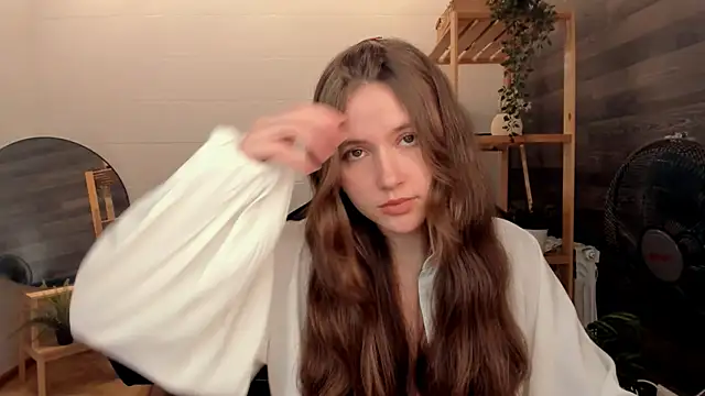 MaryannSoftt online show from September 2025 03:59:01 PM