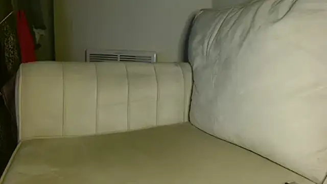 UKSYDNEYFOX online show from December 2024 08:58:02 PM