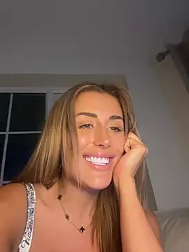 UKSYDNEYFOX online show from February 2025 01:36:01 AM