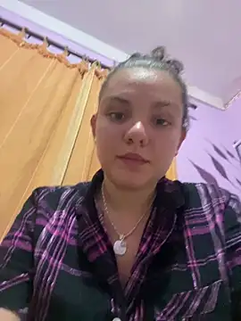 Snapshot of eva_y_marcelo chatting on January 2025 01:35:01 AM eva y marcelo online show from January 2025 01:35:01 AM