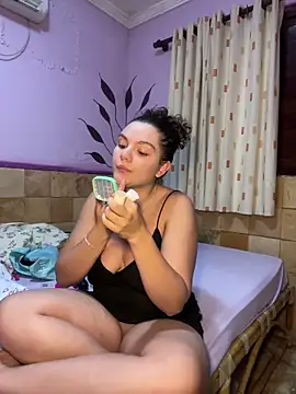 Snapshot of eva_y_marcelo chatting on January 2025 09:12:01 AM eva y marcelo online show from January 2025 09:12:01 AM