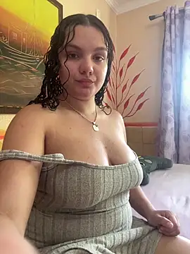 Snapshot of eva_y_marcelo chatting on February 2025 03:52:02 PM eva y marcelo online show from February 2025 03:52:02 PM