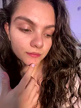 eva y marcelo online show from September 2025 12:25:01 AM