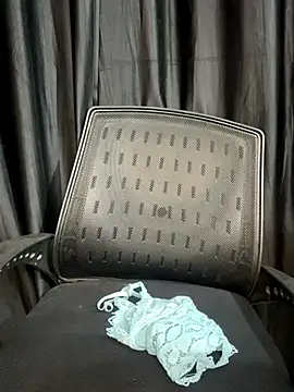 Diya Chopra online show from October 2025 03:48:01 AM