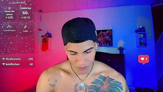 Snapshot of Damian_latinxxx chatting on March 2025 06:14:02 AM Damian latinxxx online show from March 2025 06:14:02 AM