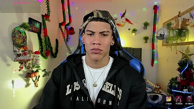 Damian latinxxx online show from December 2025 03:02:01 AM