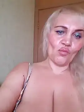 Snapshot of IsabellaBoni chatting on January 2025 09:08:01 AM IsabellaBoni online show from January 2025 09:08:01 AM