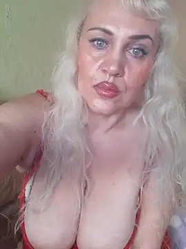 Snapshot of IsabellaBoni chatting on March 2025 07:47:02 AM IsabellaBoni online show from March 2025 07:47:02 AM