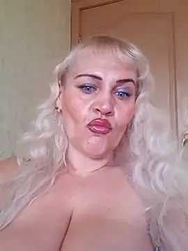 Snapshot of IsabellaBoni chatting on March 2025 07:24:01 AM IsabellaBoni online show from March 2025 07:24:01 AM