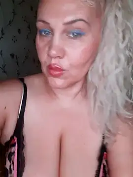 Snapshot of IsabellaBoni chatting on October 2025 06:21:01 AM IsabellaBoni online show from October 2025 06:21:01 AM