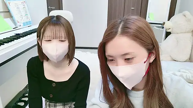 Snapshot of -SHINON- chatting on December 2024 11:39:02 AM -SHINON- online show from December 2024 11:39:02 AM