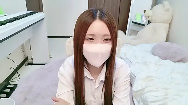 Snapshot of -SHINON- chatting on February 2025 02:13:02 PM -SHINON- online show from February 2025 02:13:02 PM
