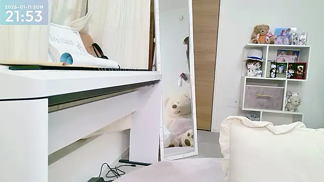 -SHINON- online show from January 2026 12:54:01 PM