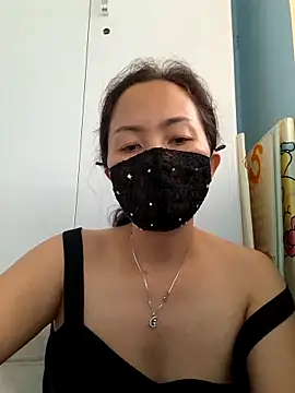 Baby-sexytits18 online show from March 2025 04:01:01 AM