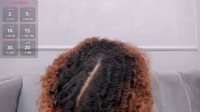 Snapshot of Isabellsmmith chatting on January 2025 03:54:02 AM Isabellsmmith online show from January 2025 03:54:02 AM