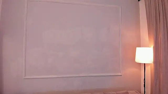 Snapshot of Isabellsmmith chatting on March 2025 03:50:01 AM Isabellsmmith online show from March 2025 03:50:01 AM