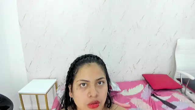 Snapshot of Sasha_pearz chatting on March 2025 03:03:02 PM Sasha pearz online show from March 2025 03:03:02 PM