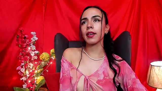 Snapshot of Zara_dulce chatting on February 2025 10:32:01 PM Zara dulce online show from February 2025 10:32:01 PM