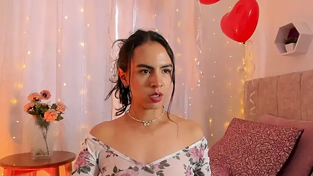 Snapshot of Zara_dulce chatting on February 2025 04:03:02 PM Zara dulce online show from February 2025 04:03:02 PM