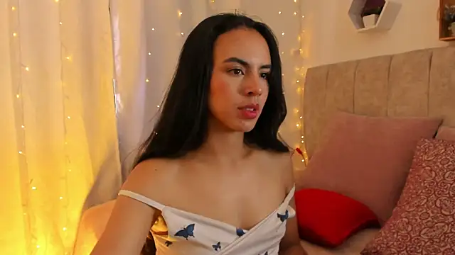 Snapshot of Zara_dulce chatting on March 2025 06:34:02 PM Zara dulce online show from March 2025 06:34:02 PM