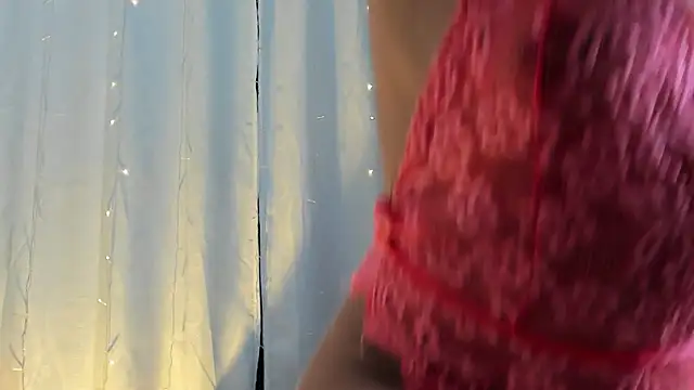 Snapshot of Zara_dulce chatting on March 2025 12:51:01 PM Zara dulce online show from March 2025 12:51:01 PM