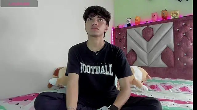 Santy carrington online show from November 2025 01:59:02 AM