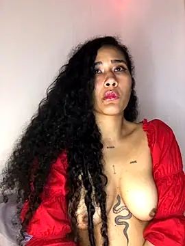 Snapshot of jaderossxx chatting on December 2024 12:29:01 AM jaderossxx online show from December 2024 12:29:01 AM