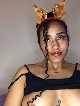 Snapshot of jaderossxx chatting on December 2024 12:07:02 AM jaderossxx online show from December 2024 12:07:02 AM