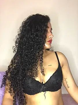 Snapshot of jaderossxx chatting on December 2024 09:11:01 PM jaderossxx online show from December 2024 09:11:01 PM