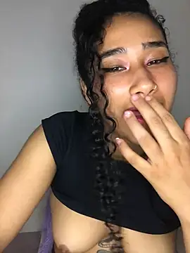 Snapshot of jaderossxx chatting on March 2025 12:22:02 AM jaderossxx online show from March 2025 12:22:02 AM