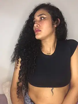 Snapshot of jaderossxx chatting on March 2025 12:17:01 AM jaderossxx online show from March 2025 12:17:01 AM
