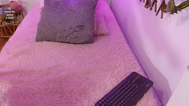 sweet blueberry  online show from March 2025 04:22:01 PM